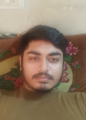 Navin, 23, India, Vadodara