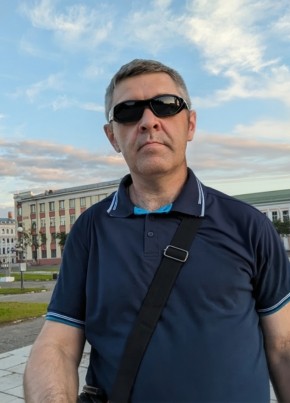 Денис из Ярославли 45 лет