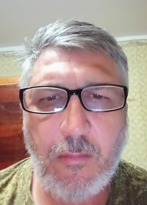 Andrey, 53, Ukraine, Luhansk