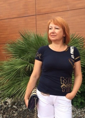 Карина, 57, Россия, Алушта