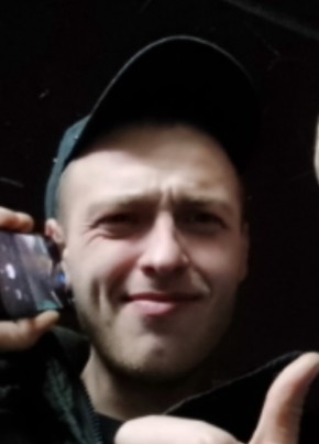 Dima, 31, Russia, Omsk
