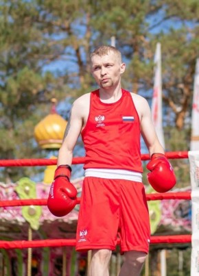 Андрей из Донецка 36 лет