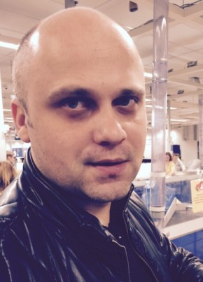 александр, 39, Россия, Суворов