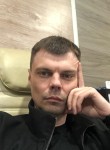 Yuriy, 41, Omsk