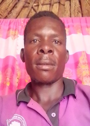 Denisamadro из Gulu 33 года