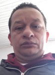 Reynaldo, 40, Bogota