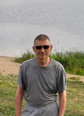 Viktor, 64, Russia, Saint Petersburg