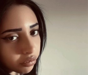Arianna, 18, Milano