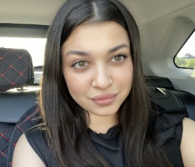 Dina, 23, Moscow