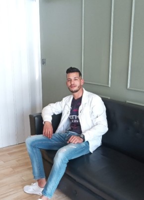 Hamza, 24, People’s Democratic Republic of Algeria, Batna City
