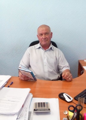 Виктор, 66, Россия, Балаково
