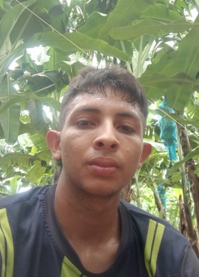 Deimer из Apartadó 18 лет