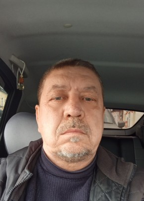 Юрий из Саратова 56 лет