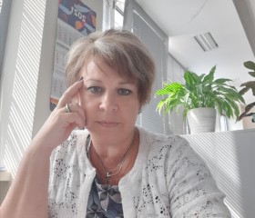 Марина, 56 лет, Київ