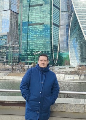Михаил из Москвы 43 года
