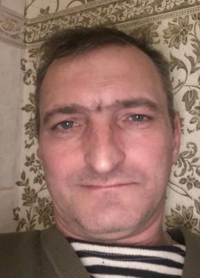 Александр, 51, Россия, Гатчина