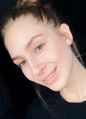 Полина, 25, Россия, Калининград