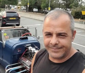 Robert, 52, Morfelden-Walldorf