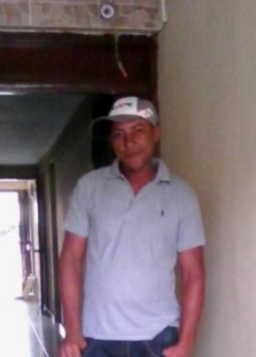Rafael из San Felipe de Puerto Plata 46 лет