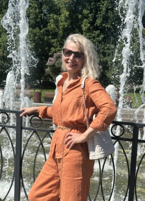 Марина из Свердловска 63 года