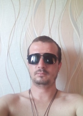 Александр Пунтус, 31, Россия, Обоянь