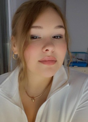 anna из Саратова 35 лет
