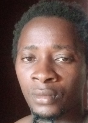 Nelson Saut Nel, 30, República da Guiné-Bissau, Bissau