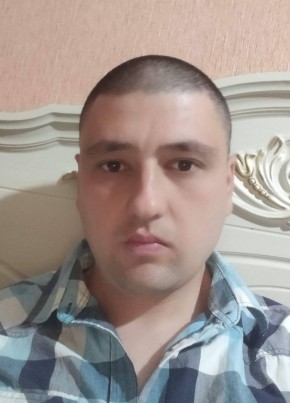 Баходур, 34, Россия, Москва