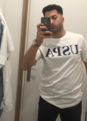 Melih, 25, Türkiye Cumhuriyeti, İstanbul