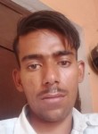 Nirankar Saini, 18 лет, Morādābād