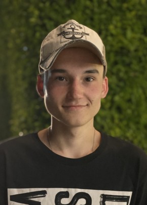 Андрей из Киров (Кировской обл.) 23 года