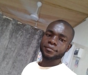 Emma, 24, Cape Coast