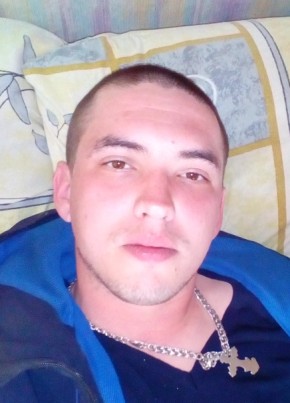 Павел, 32, Россия, Малореченское
