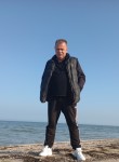 Denis, 50, Moscow