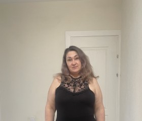li, 60, Horad Barysaw