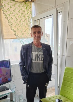 Геннадий, 60, Россия, Хабаровск