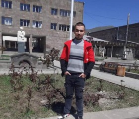 Рустам, 24 года, Донецьк