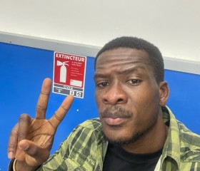 Winix, 26 лет, Abidjan