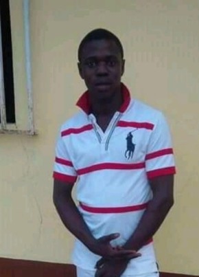 Tonmy, 27, Sierra Leone, Freetown