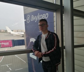 Илья, 23 года, Александров