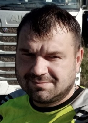 Вадим из Екатеринбурга 38 лет