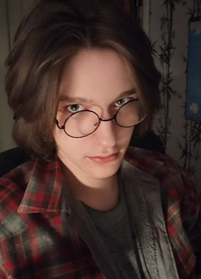 Fred, 19, Russia, Moscow