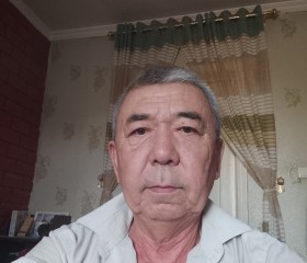 Bakhadir, 55, Tashkent