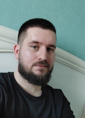 Данил из Хабаровска 22 года