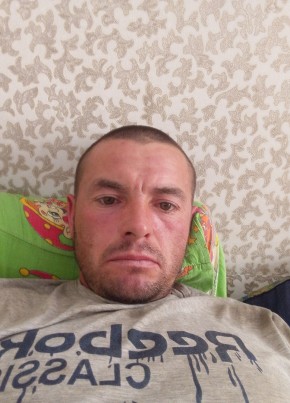 Sasha, 38, Russia, Biysk