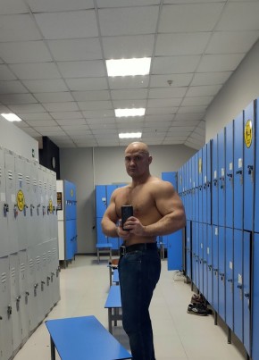 Sergey, 41, Russia, Saint Petersburg