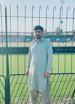 Ahmad Gujjar , 26, پاکستان, لاہور