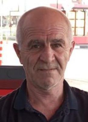 Дмитрий из Москвы 62 года