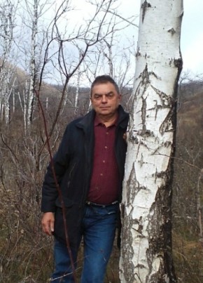 Владимир, 72, Россия, Саратов