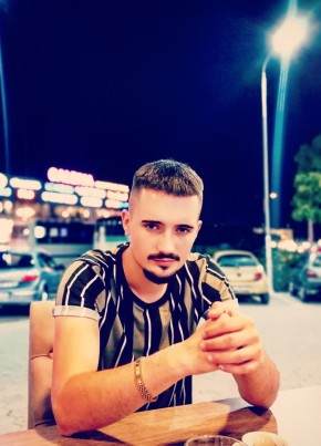 Toni, 25, Republika e Kosovës, Përzeren
